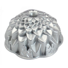 Load image into Gallery viewer, Aluminum Cake Mold Cake And Mousse Baking Tool Double Sided Gauze Cake Mold Tool Cake Pan Non Stick Shaped Tube Pan For Kitchen
